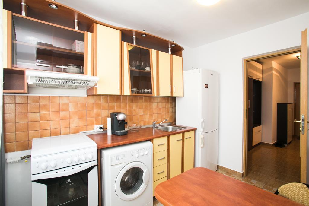 Sky Residence Bucharest Room photo